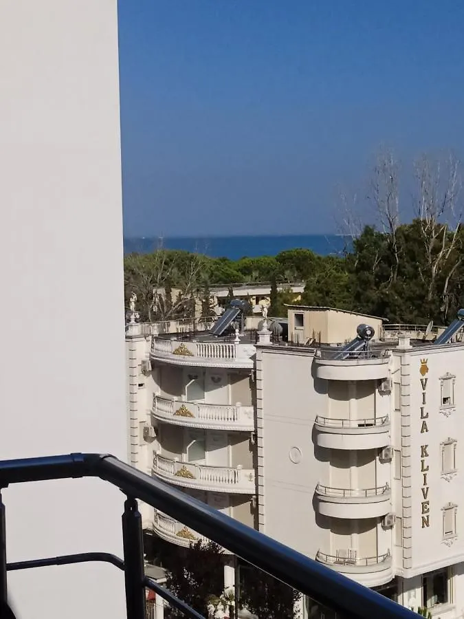 Durres, Plazh 13, Albania Daire