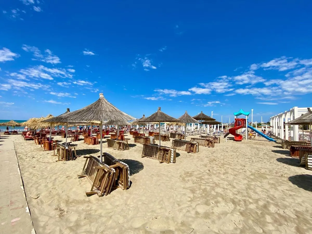 Durres, Plazh 13, Albania Daire